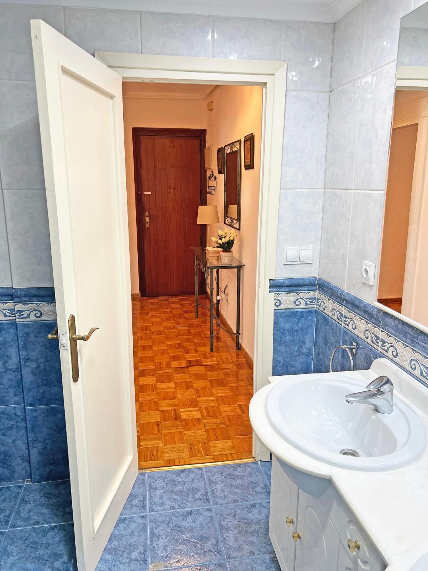 Encantador Muy Centrico Terraza Y Ac Аликанте Екстериор снимка
